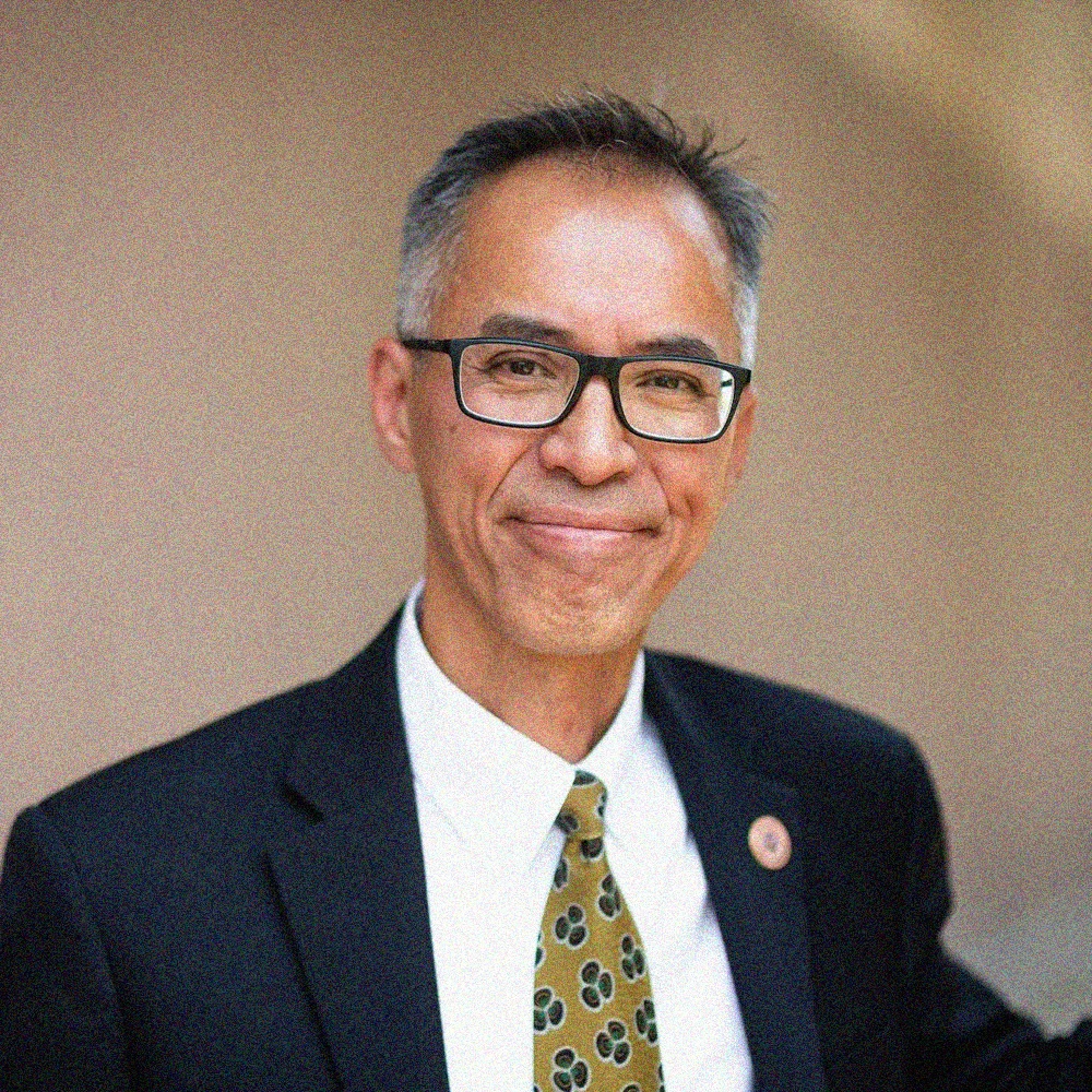 Portrait of Arizona Representative Quang Nguyen endorsing Ari Daniel Bradshaw for LD2 State House.